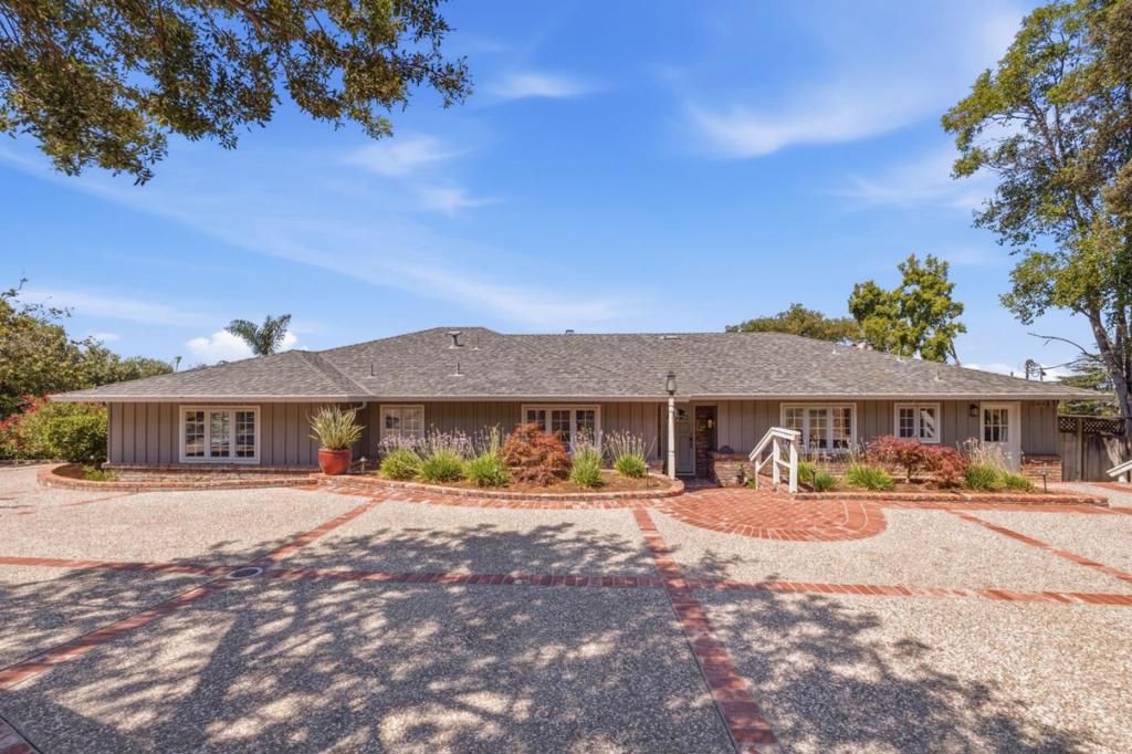 15761 E Alta Vista Way Property Photo 2