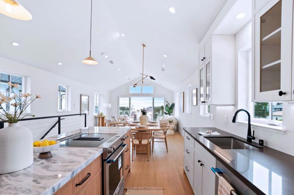 200 Columbus Street Property Photo 15
