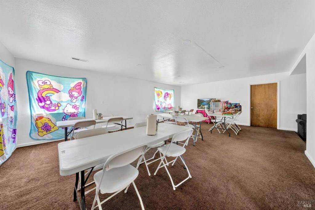 21720 S State Highway 29 Property Photo 3