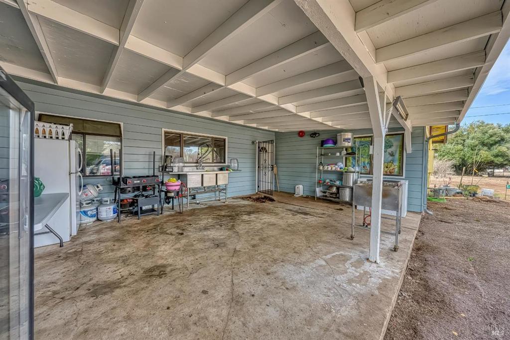 21720 S State Highway 29 Property Photo 11