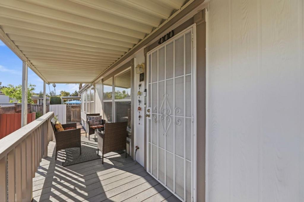 600 E Weddell Drive 247 Property Photo 6