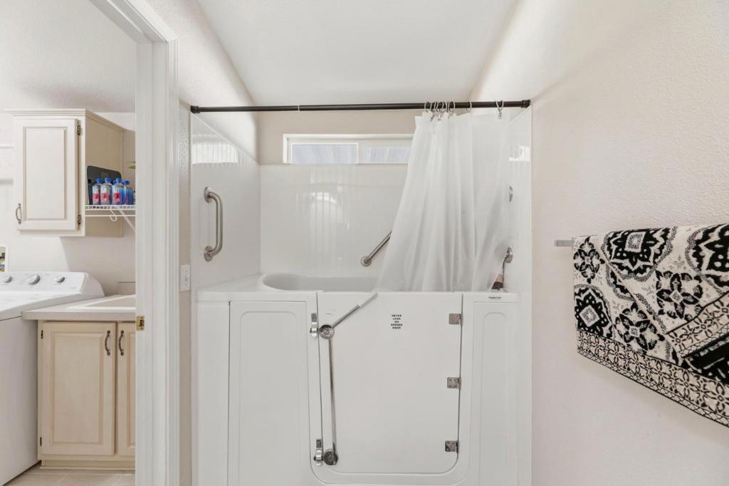 600 E Weddell Drive 247 Property Photo 27