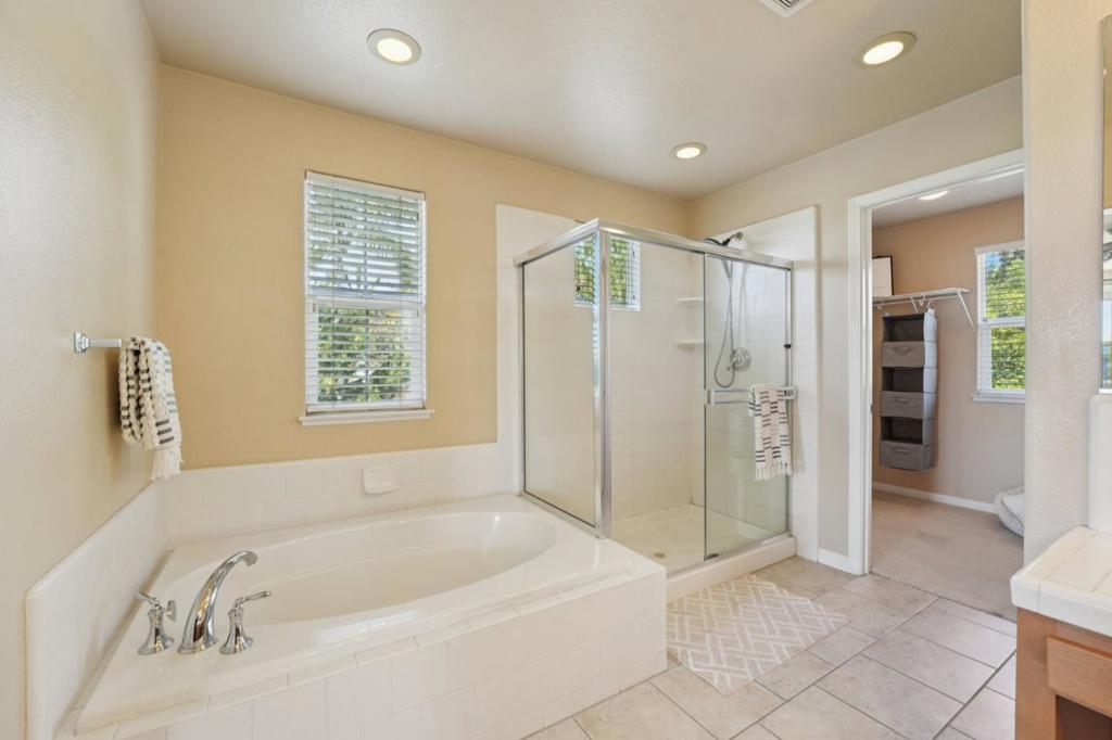 700 Portofino Place Property Photo 23
