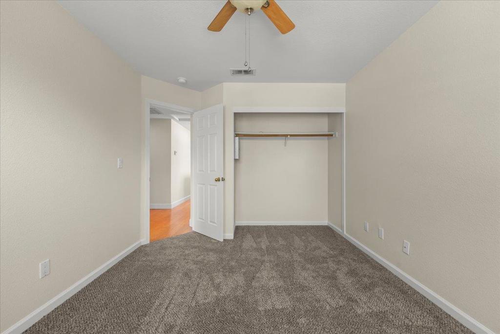 500 Birdsong Street Property Photo 27