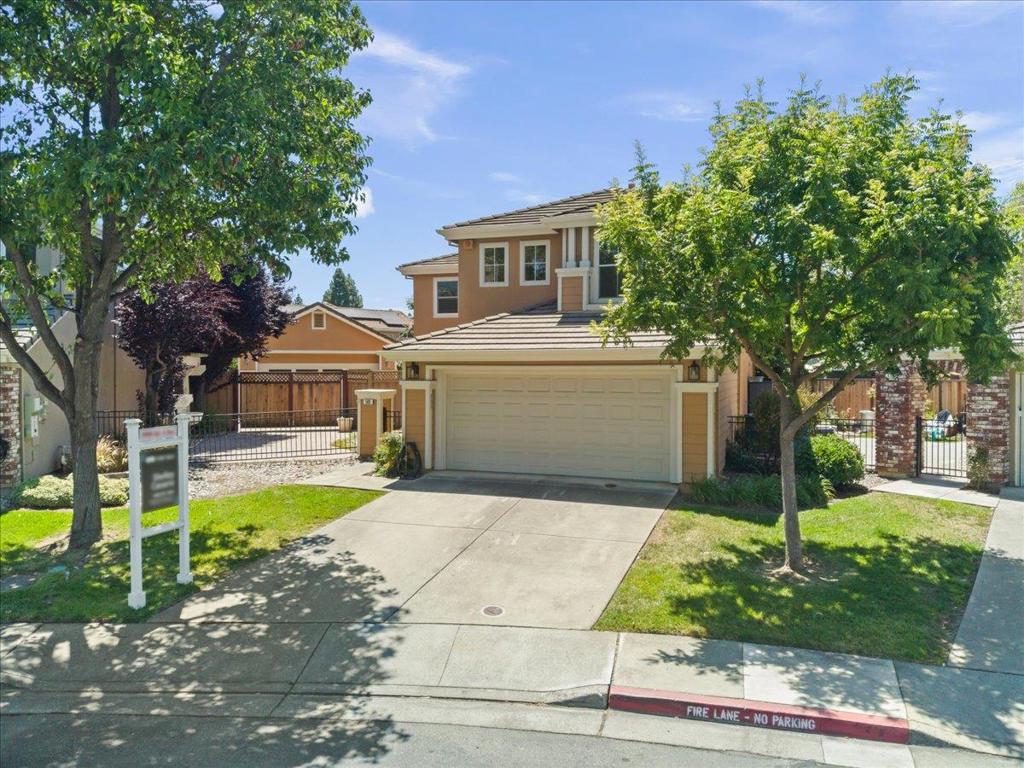 500 Birdsong Street Property Photo 44