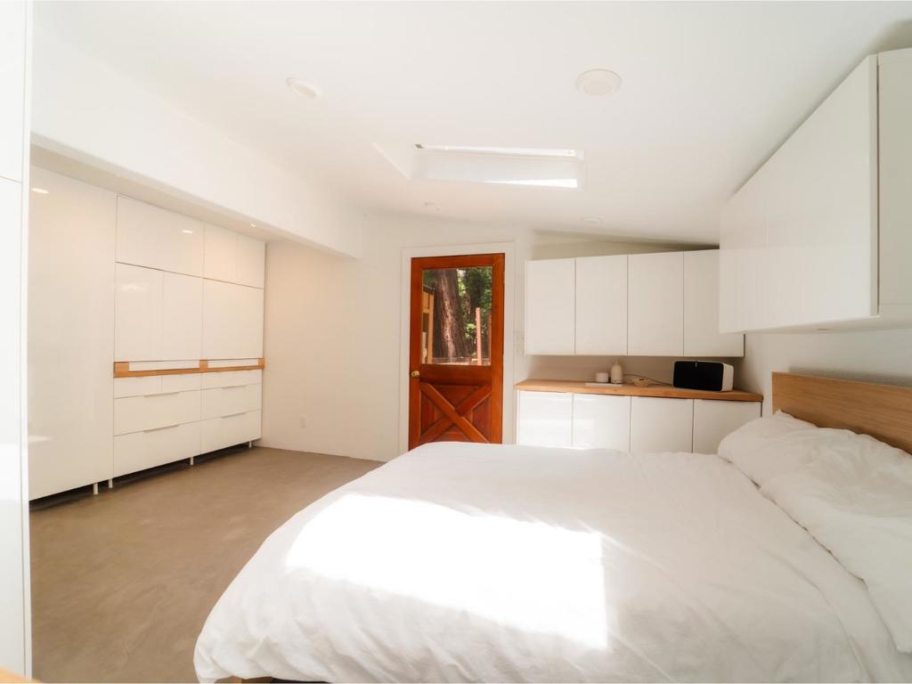 414 Hiawatha Road Property Photo 13