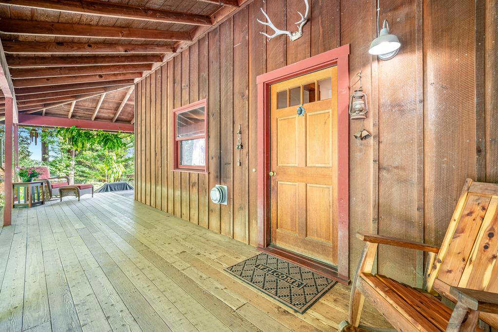215 Vaca Del Sol Property Photo 10