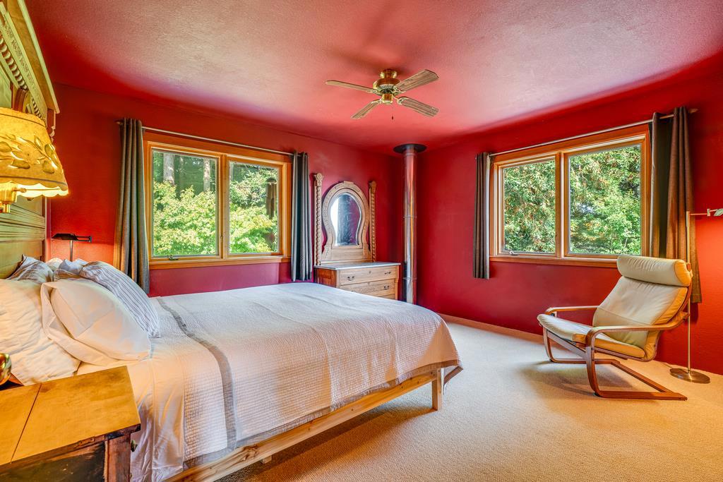 215 Vaca Del Sol Property Photo 16