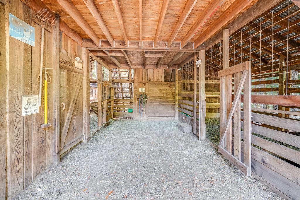 215 Vaca Del Sol Property Photo 38