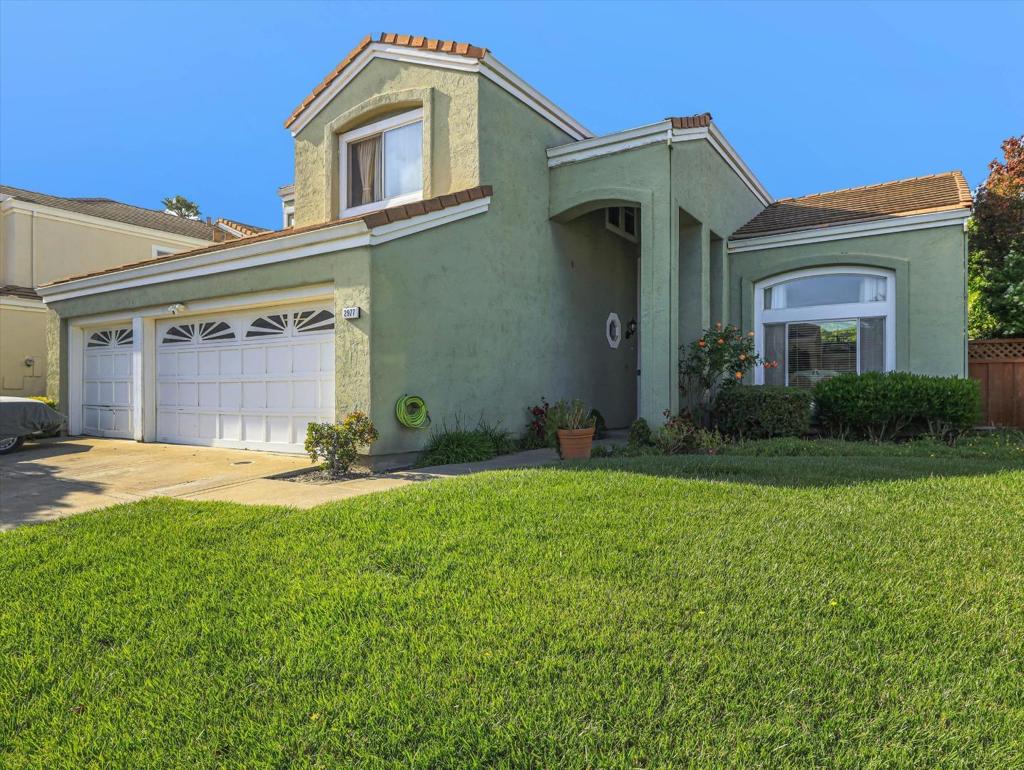 2977 Miraloma Way Property Photo 3