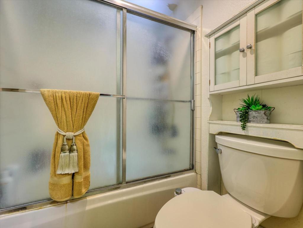 2977 Miraloma Way Property Photo 29