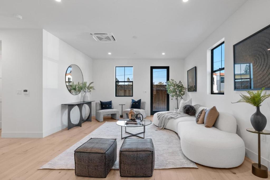 44 Sunnyside Avenue Property Photo 7
