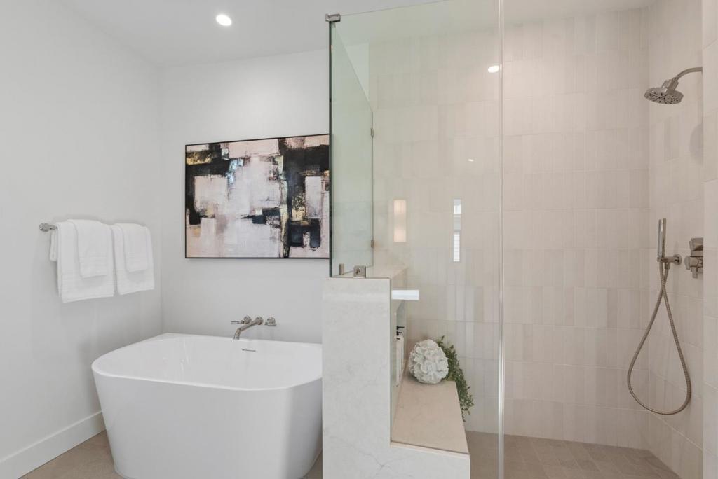 44 Sunnyside Avenue Property Photo 49