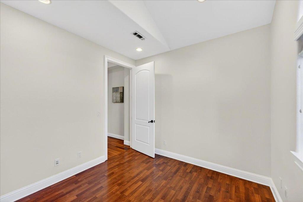 725 W Hacienda Avenue Property Photo 33