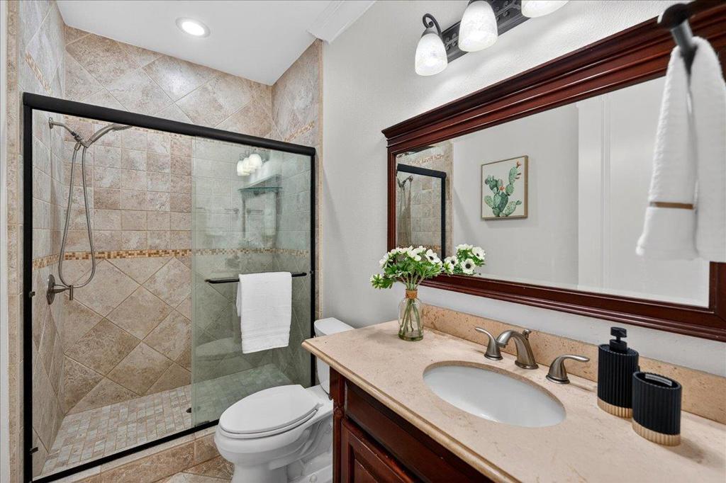 725 W Hacienda Avenue Property Photo 34