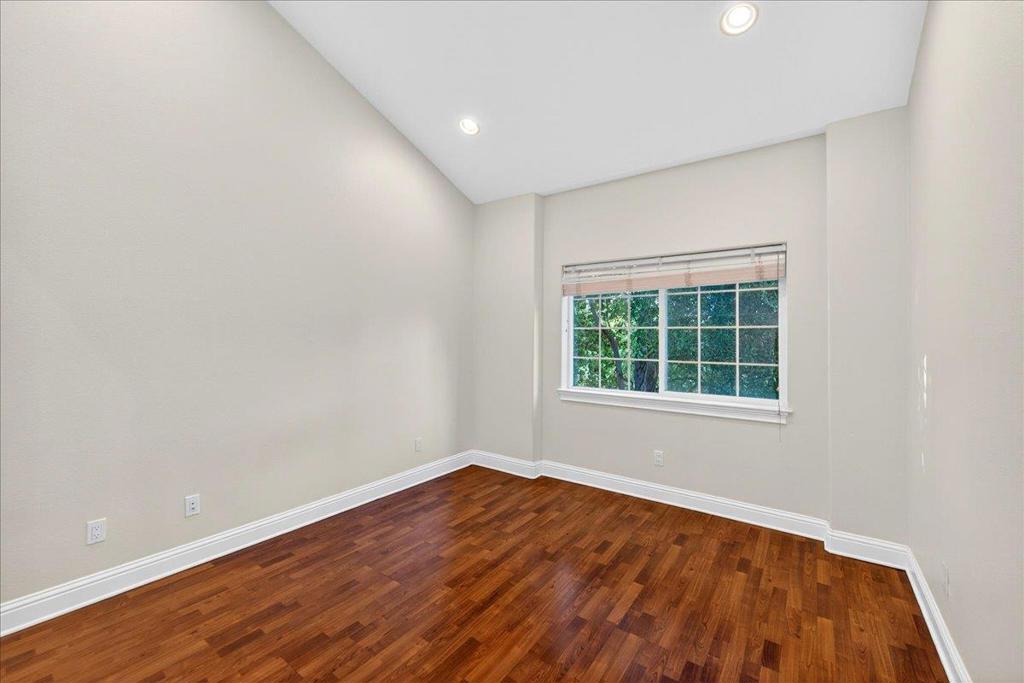 725 W Hacienda Avenue Property Photo 38