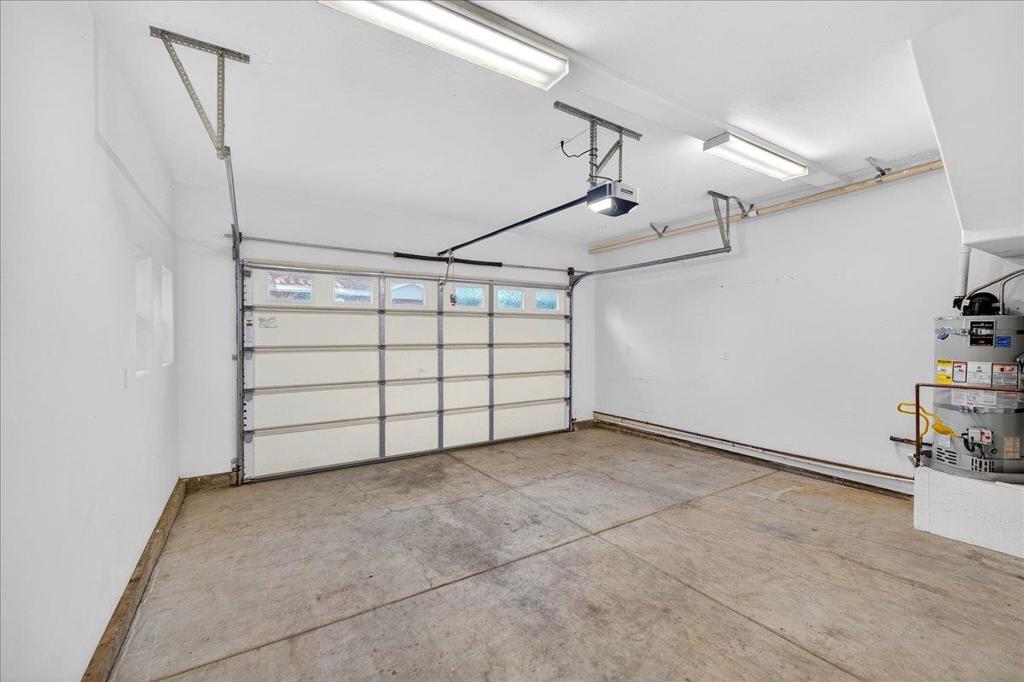 725 W Hacienda Avenue Property Photo 42