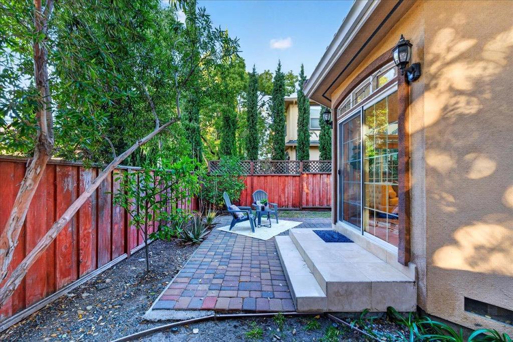725 W Hacienda Avenue Property Photo 45