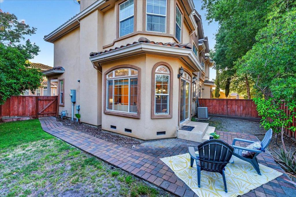 725 W Hacienda Avenue Property Photo 49