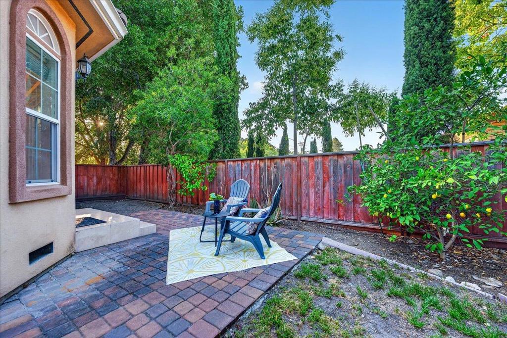 725 W Hacienda Avenue Property Photo 53