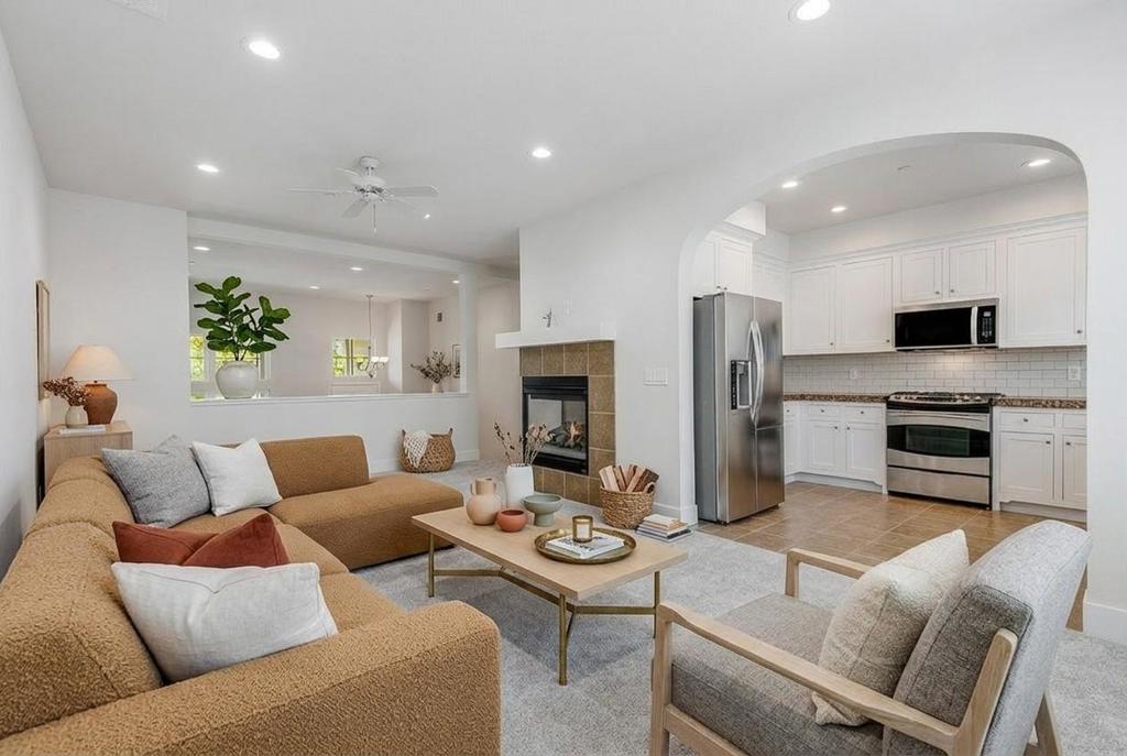 18524 Poppy Jasper Lane Property Photo 1