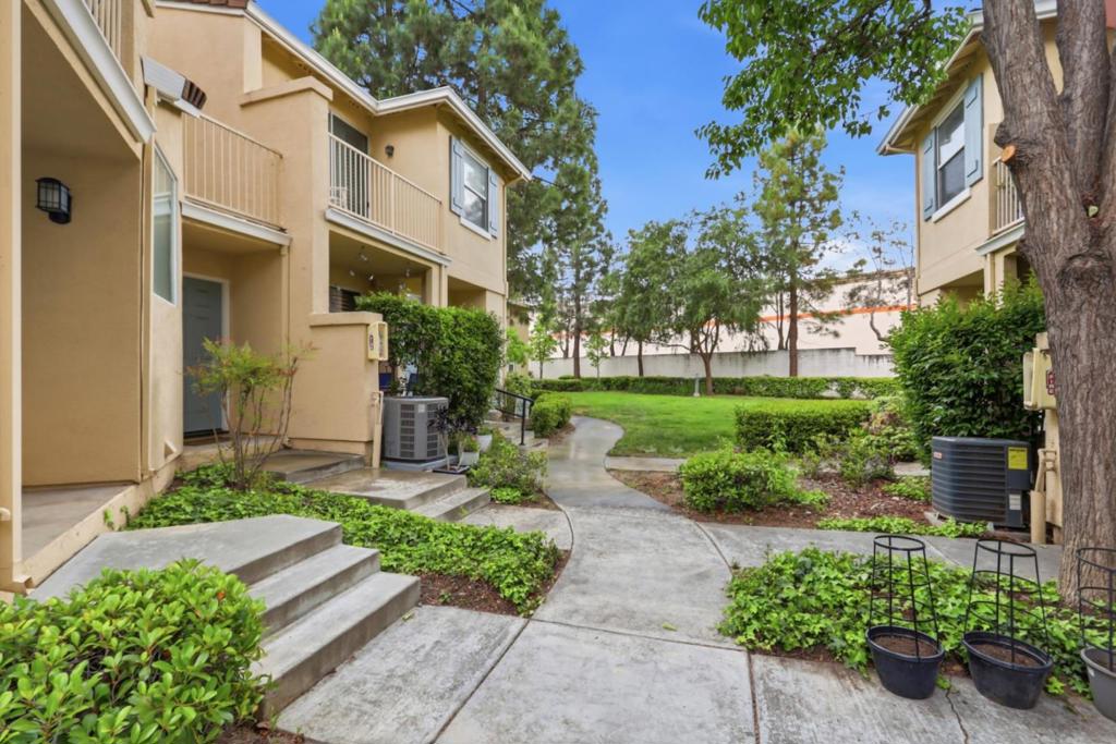 552 Cityscape Place Property Photo 3