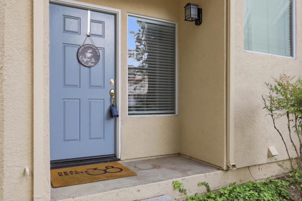 552 Cityscape Place Property Photo 4
