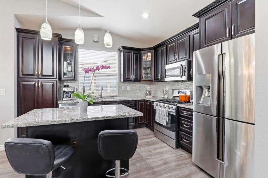 552 Cityscape Place Property Photo 12
