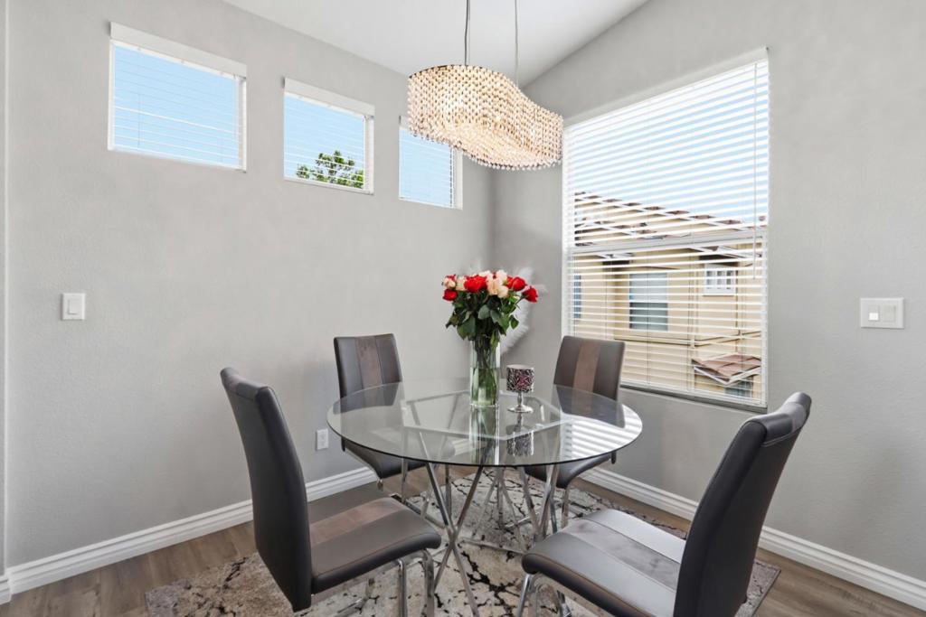 552 Cityscape Place Property Photo 16