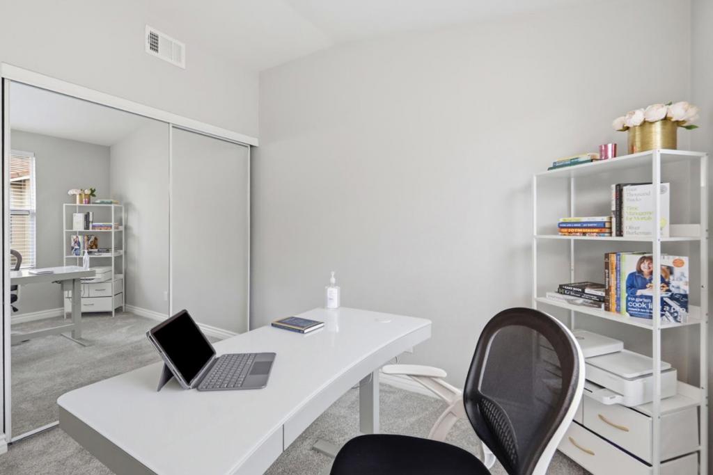 552 Cityscape Place Property Photo 18
