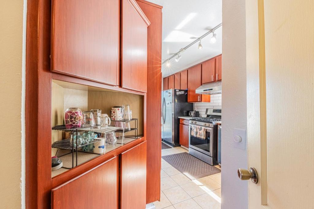1484 Sonoma Avenue Property Photo 8