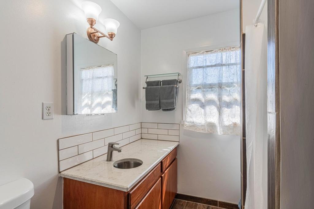 1484 Sonoma Avenue Property Photo 15