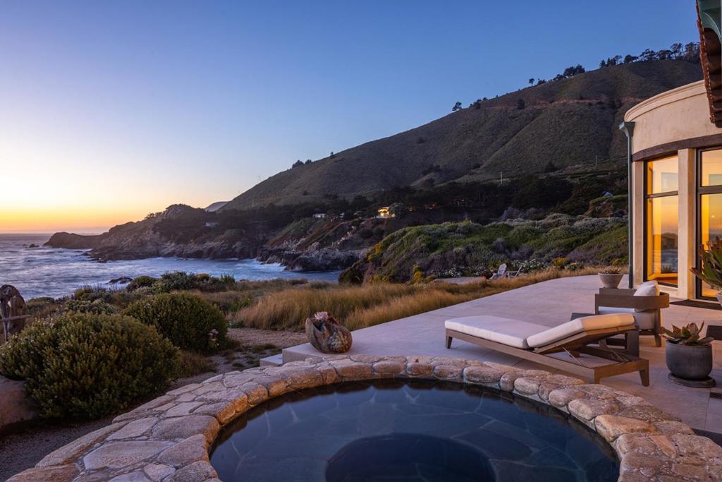 36654 Highway 1 Property Photo 1