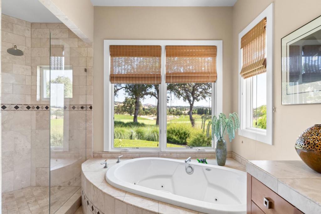 2369 Oak Creek Drive Property Photo 43