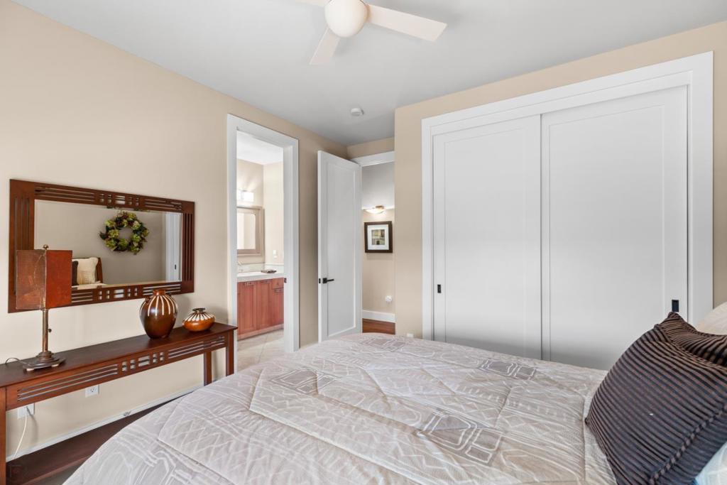 2369 Oak Creek Drive Property Photo 48
