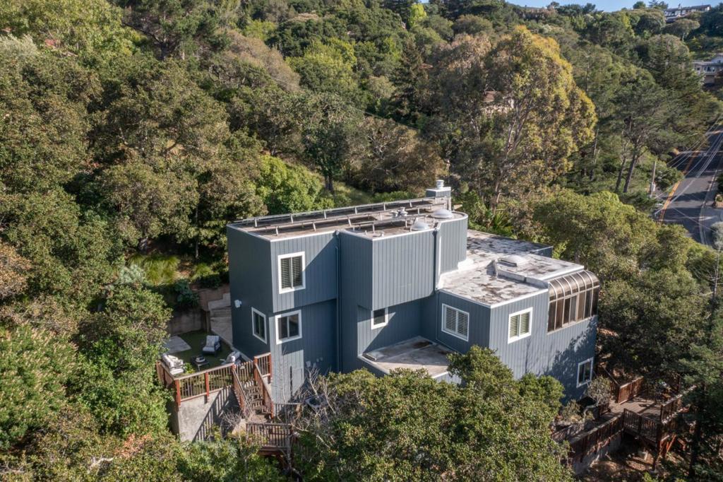 1130 Chula Vista Drive