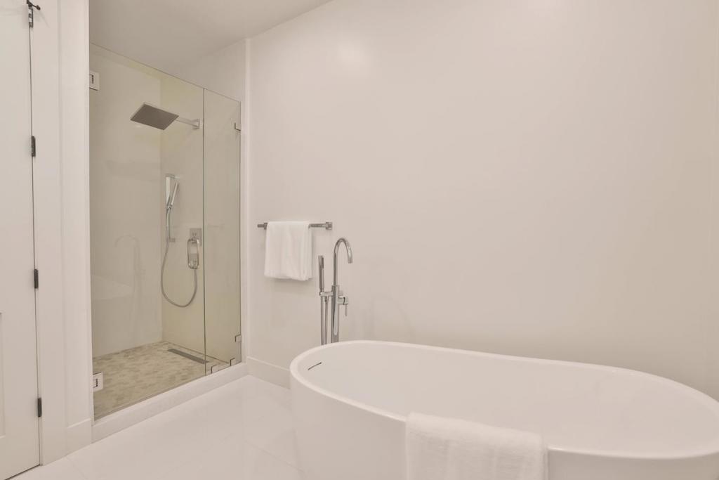 432 Virginia Avenue Property Photo 18
