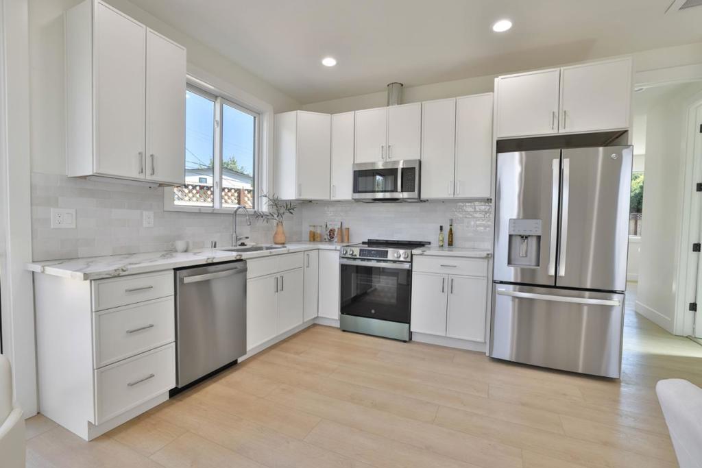 432 Virginia Avenue Property Photo 29