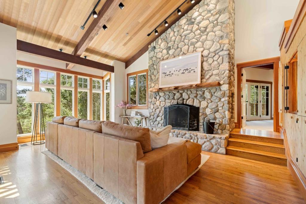 62 E Carmel Valley Road A Property Photo 9