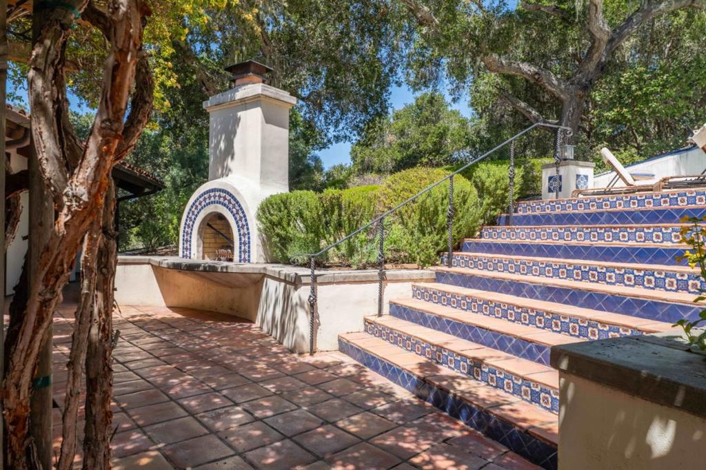62 E Carmel Valley Road A Property Photo 43