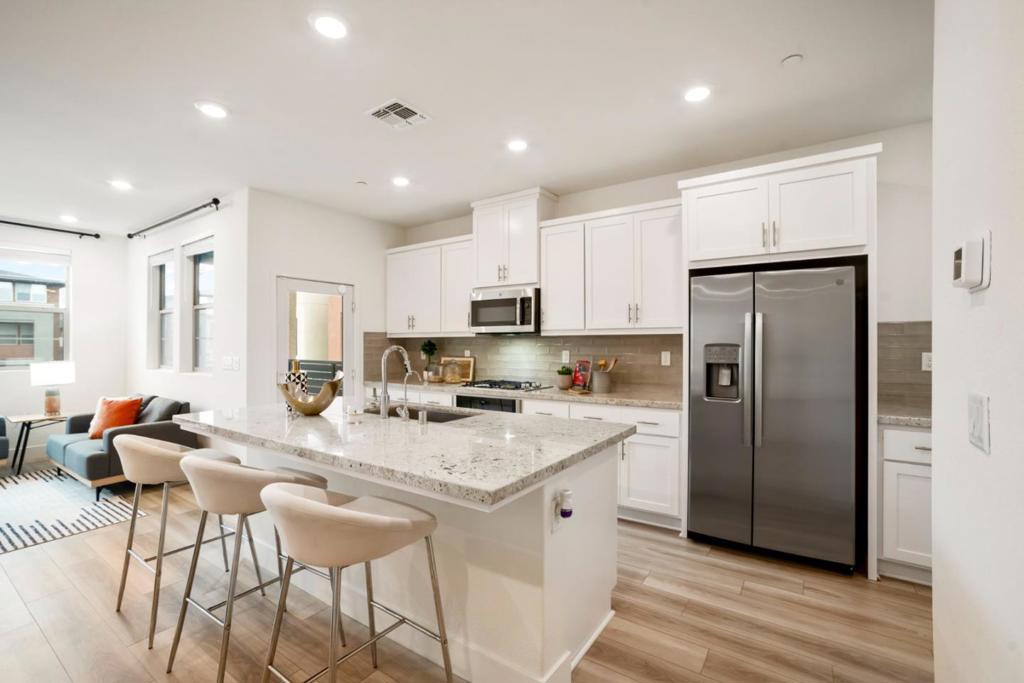 5720 Greige Circle G Property Photo 16