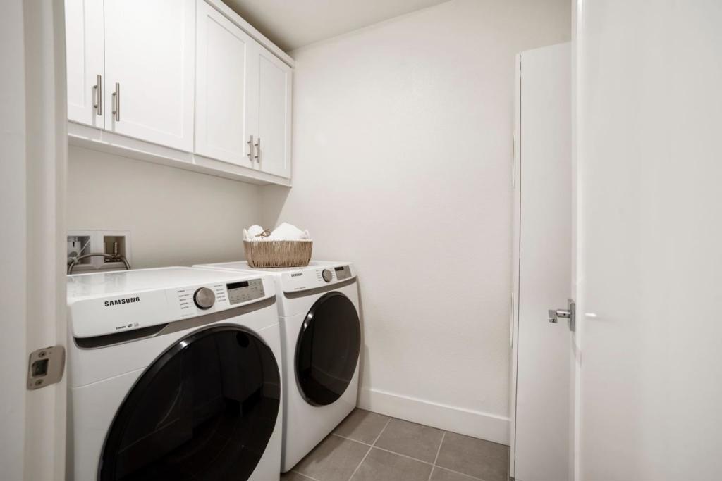 5720 Greige Circle G Property Photo 41