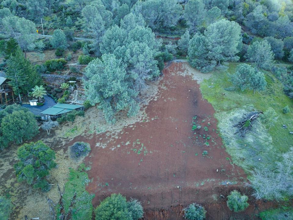 3223 S Lake Drive Property Photo 78