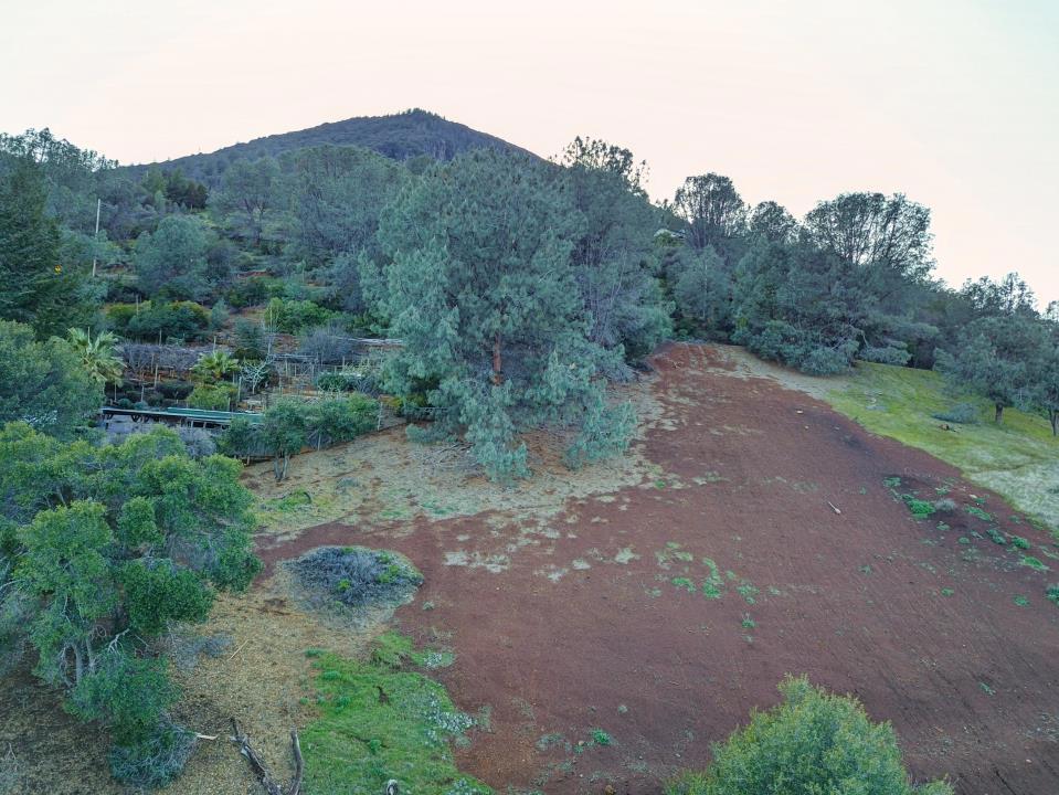 3223 S Lake Drive Property Photo 81