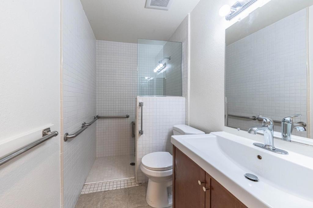 820 Casanova Avenue 108 Property Photo 17