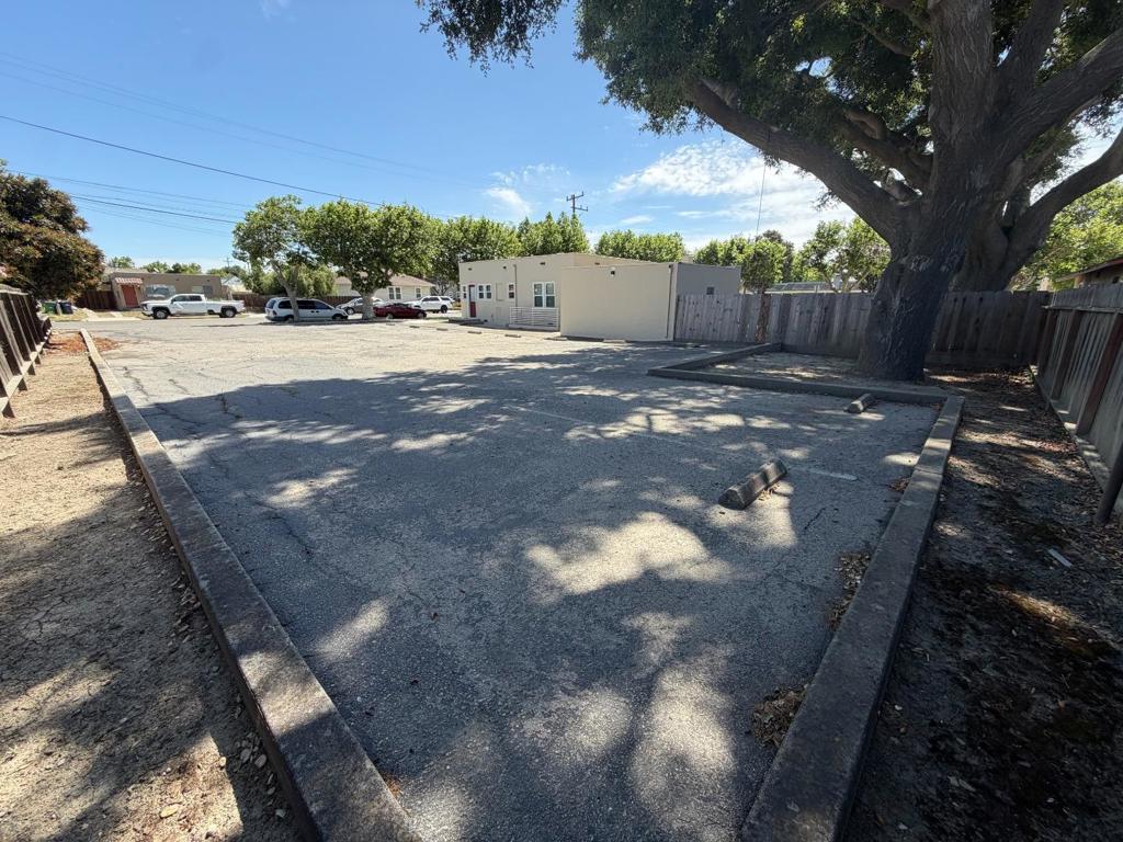 0 N Vanderhurst Avenue Property Photo 4