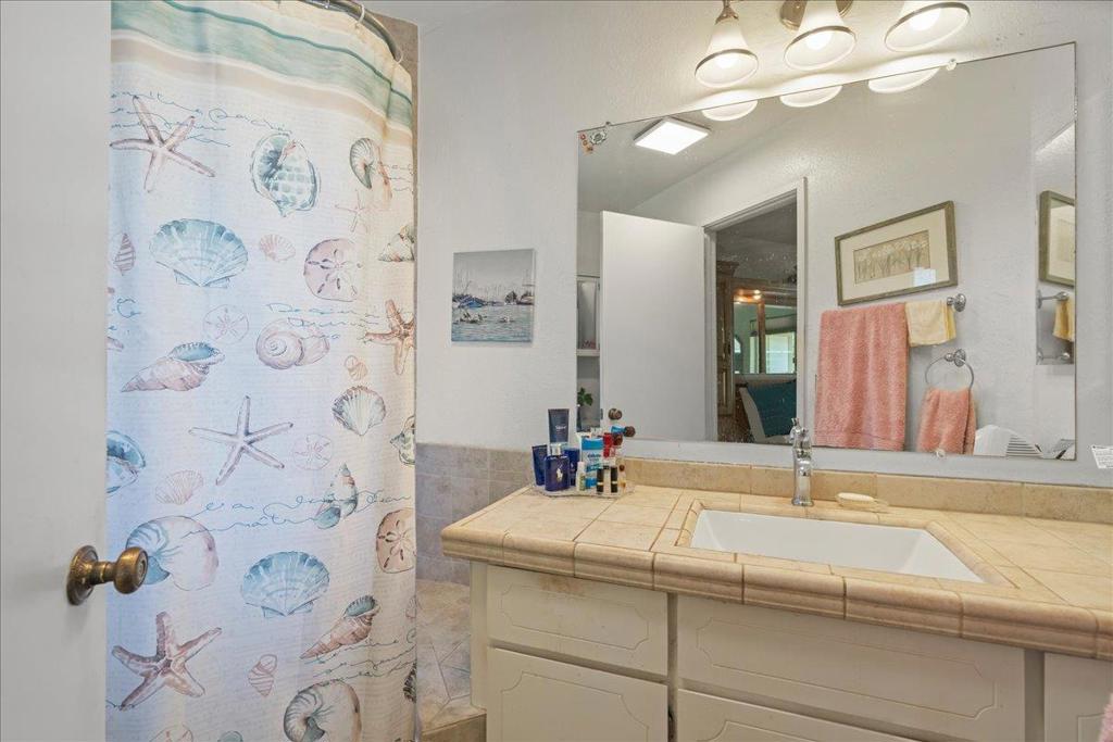 8014 Pinot Noir Court Property Photo 18
