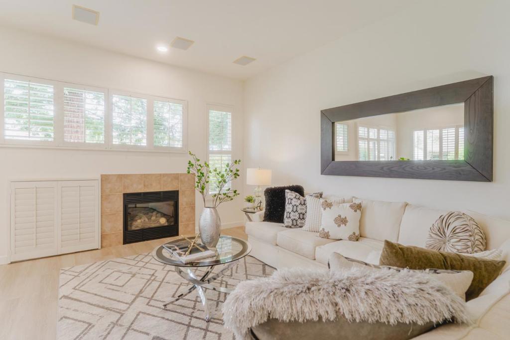 2094 Mataro Way Property Photo 22