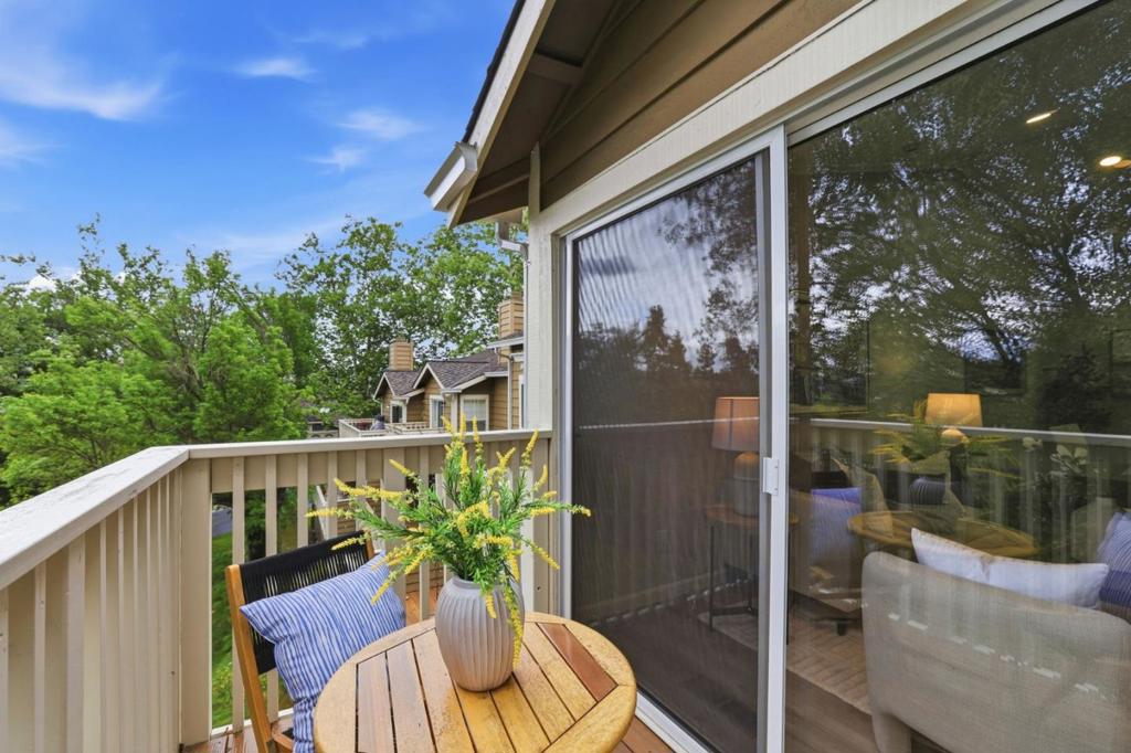1222 Linder Hill Lane Property Photo 34