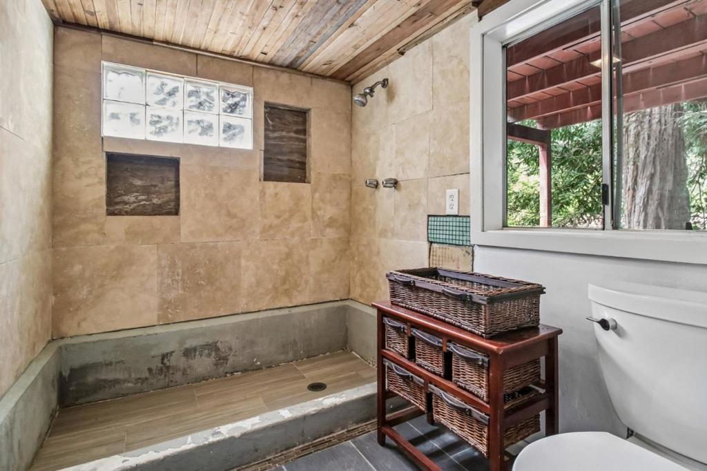 123 Pine Avenue Property Photo 25